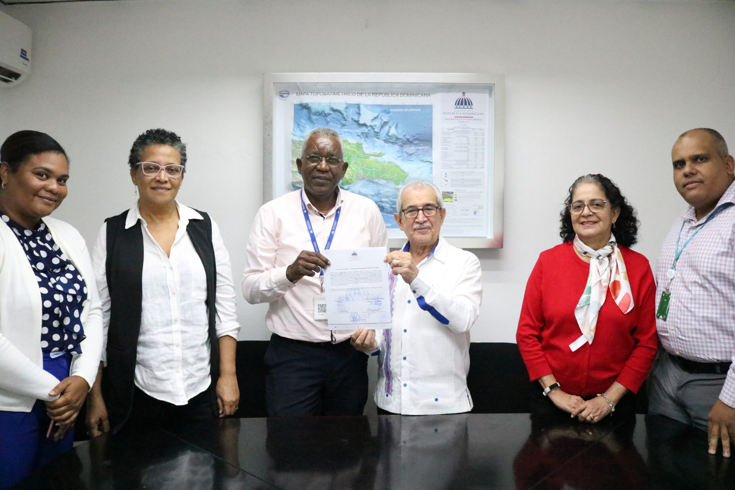 Firma de Convenio entre el Instituto Geográfico Nacional y el Consejo Nacional para el Cambio Climático
