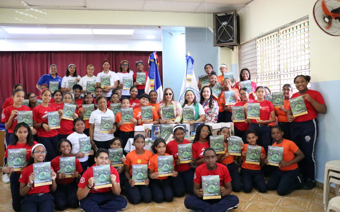 La Sección Nacional Dominicana del IPGH y el Plan LEA realizan donaciones de Material Didáctico de la Semana de la Geografía 2025