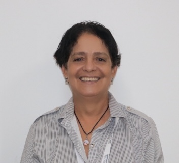 Cenia Correa
