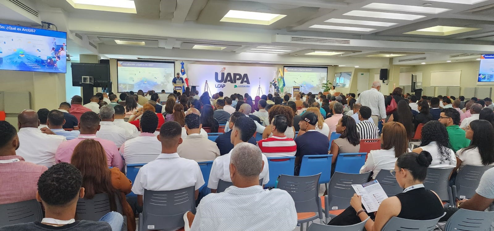 Firma de Convenio entre el Instituto Geográfico Nacional y el Consejo Nacional para el Cambio Climático
